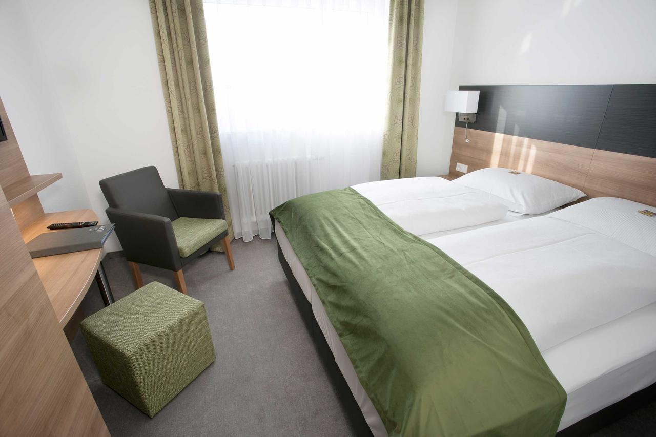 Hotel Kern Garni Walddorf  Exterior foto